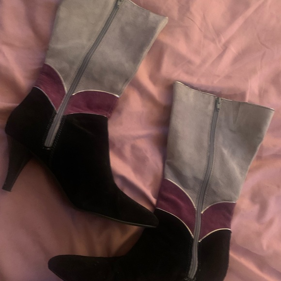 Wow boots check them out - Picture 6 of 10